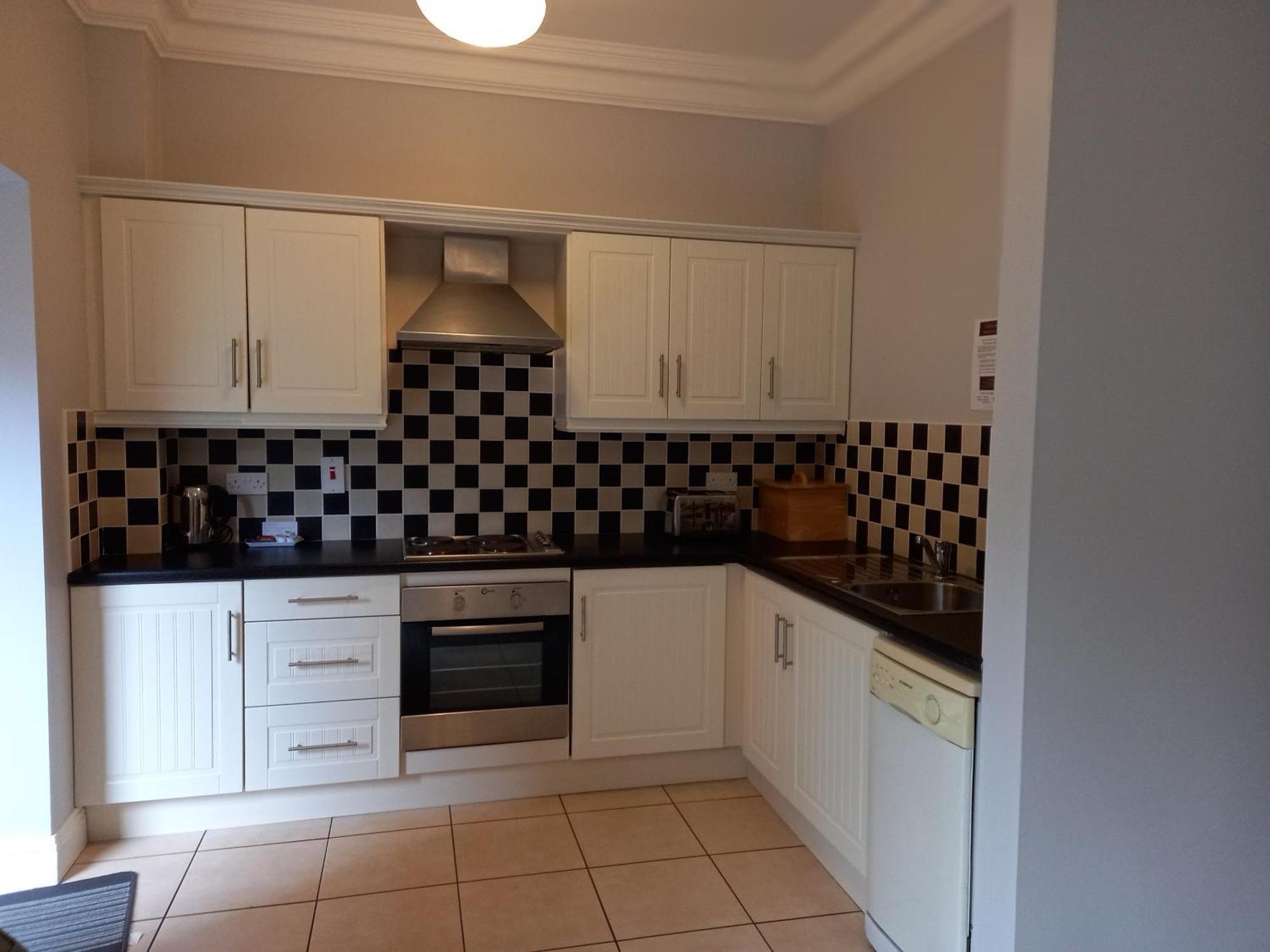 Town Square Holiday Homes Lisdoonvarna Room photo